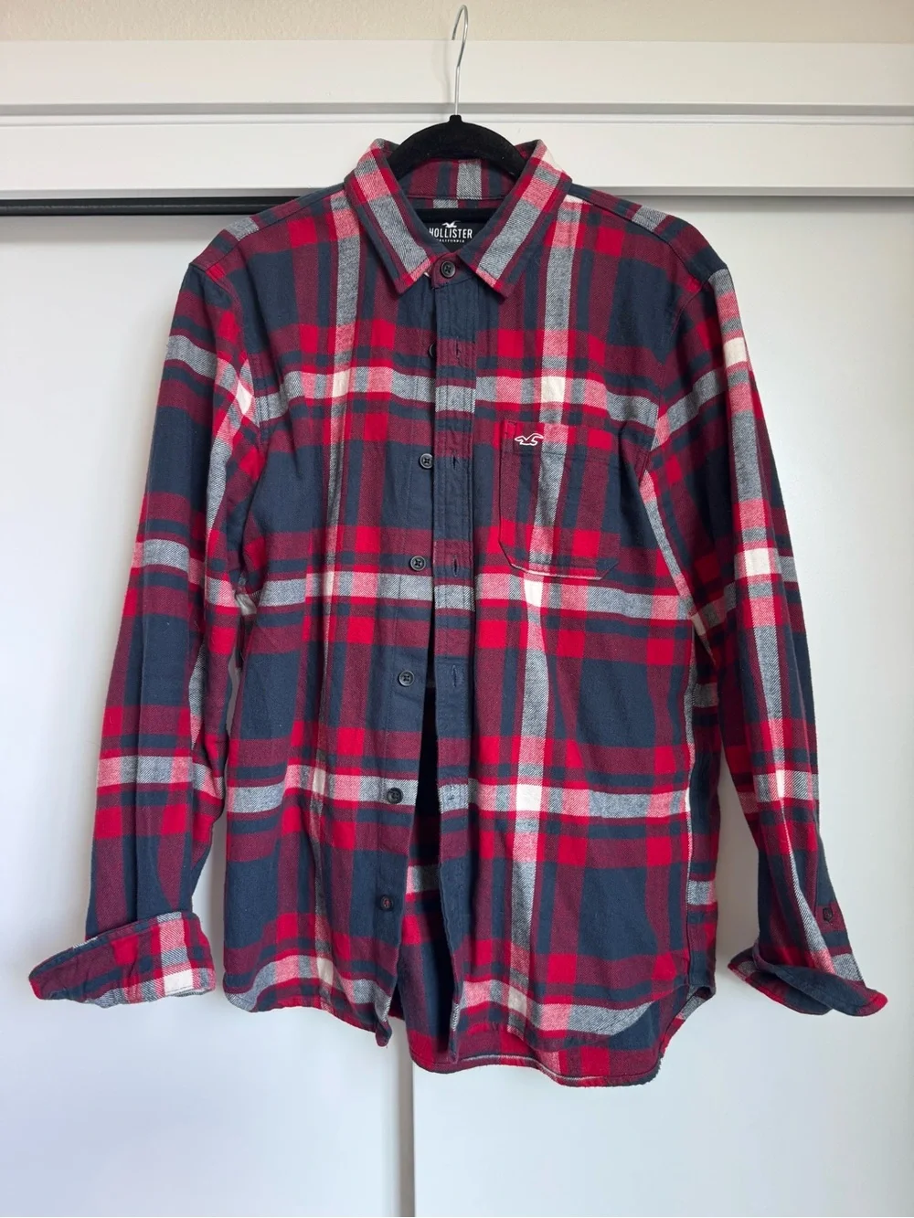 Hollister selling lot